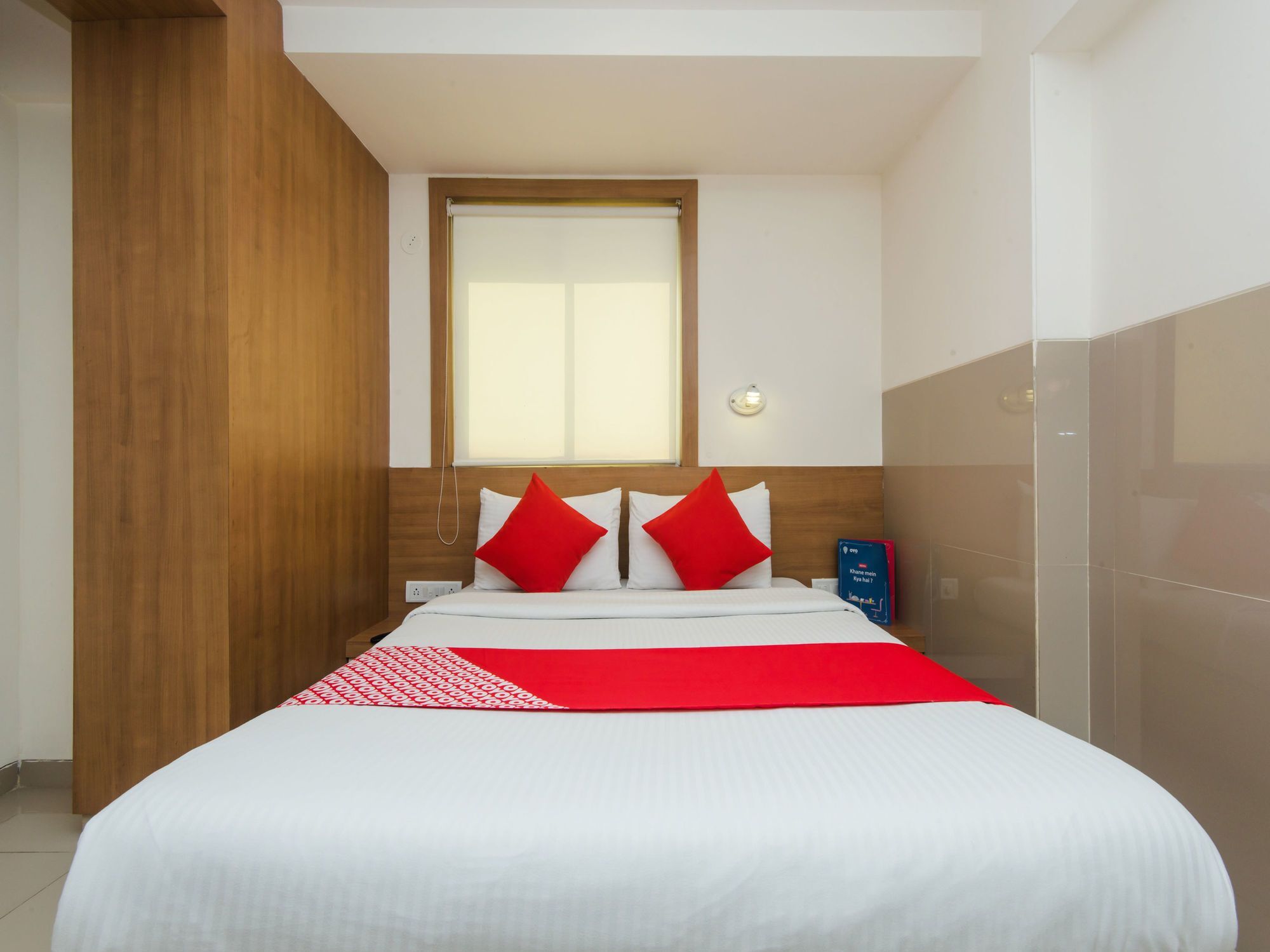 Oyo 8207 Vashi Hotel นาวีมุมไบ ภายนอก รูปภาพ