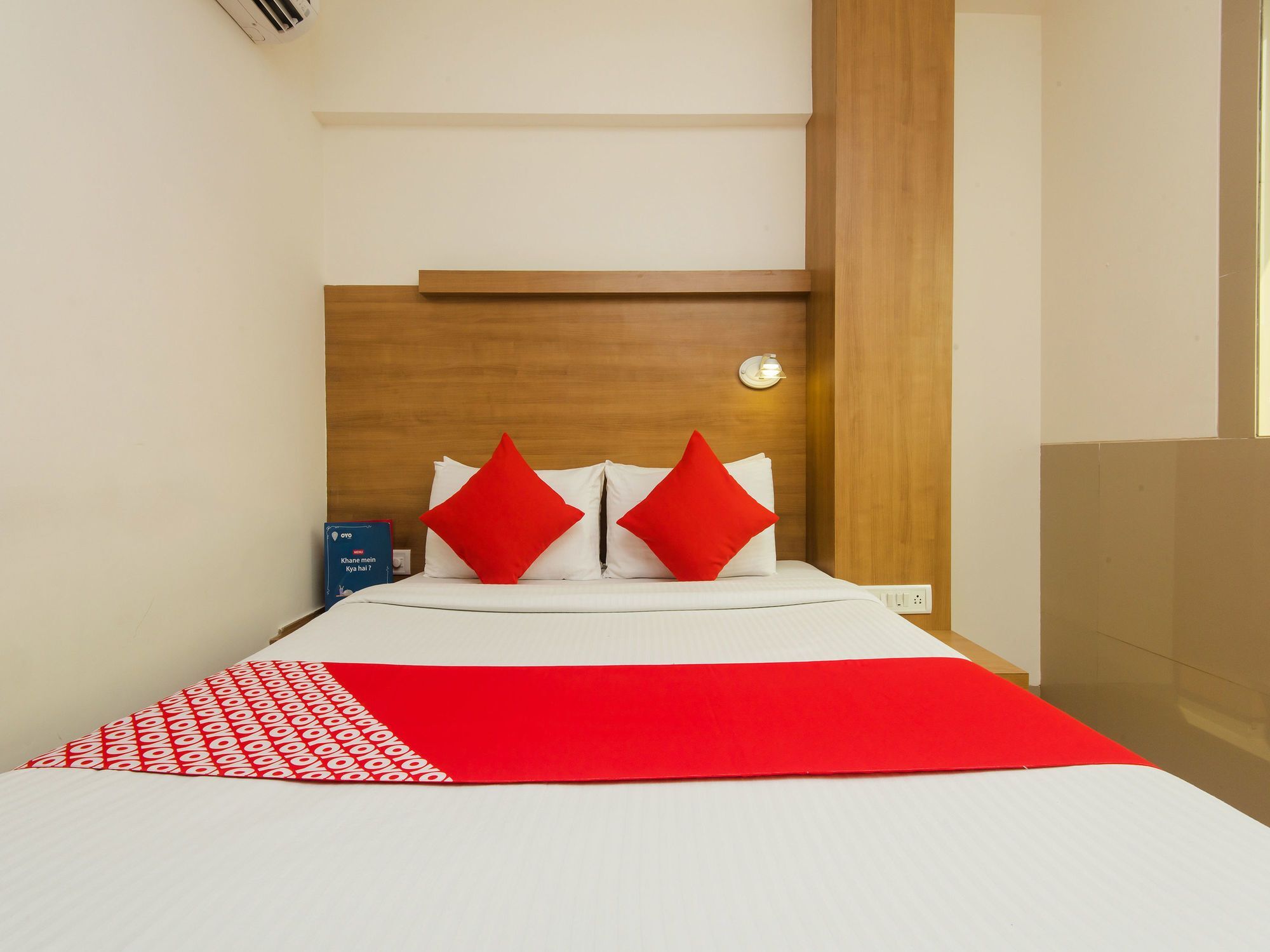 Oyo 8207 Vashi Hotel นาวีมุมไบ ภายนอก รูปภาพ